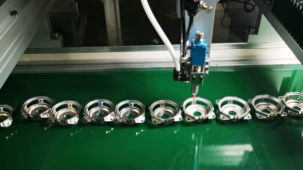 視覺跟隨點(diǎn)膠系統(tǒng)